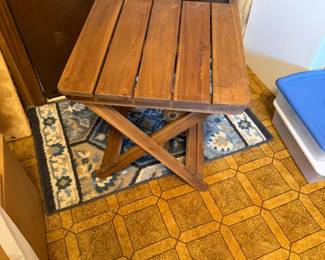 folding table