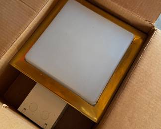 VTG Recessed lights (3) 