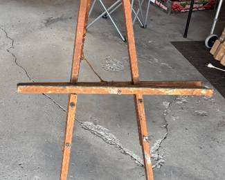 VTG artist easel 