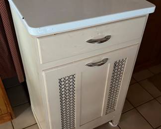 Vtg Metal Utility Cabinet