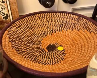 Blue Moon Estate Sale w/ Oscar De La Renta, Decor & Patio Sets