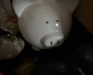 Blue Moon Estate Sale w/ Oscar De La Renta, Decor & Patio Sets