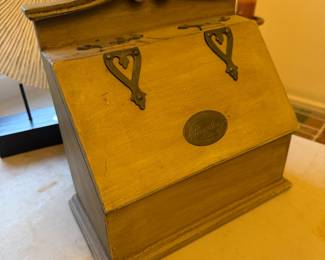 Blue Moon Estate Sale w/ Oscar De La Renta, Decor & Patio Sets