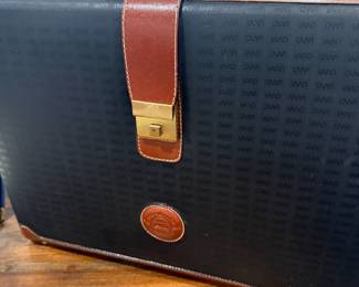 Blue Moon Estate Sale w/ Oscar De La Renta, Decor & Patio Sets