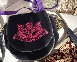 Blue Moon Estate Sale w/ Oscar De La Renta, Decor & Patio Sets