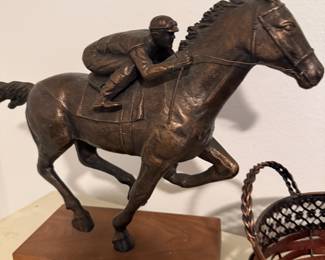 Blue Moon Estate Sale w/ Oscar De La Renta, Decor & Patio Sets