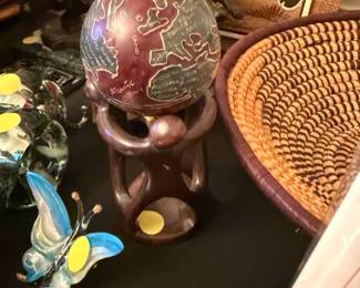 Blue Moon Estate Sale w/ Oscar De La Renta, Decor & Patio Sets