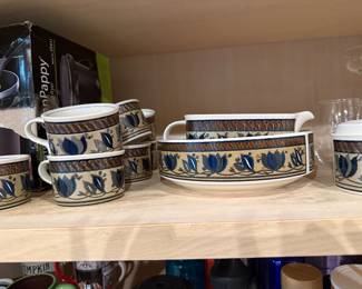 Blue Moon Estate Sale w/ Oscar De La Renta, Decor & Patio Sets