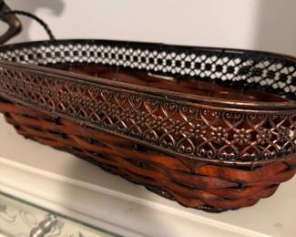 Blue Moon Estate Sale w/ Oscar De La Renta, Decor & Patio Sets