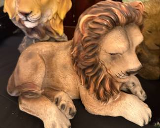 Blue Moon Estate Sale w/ Oscar De La Renta, Decor & Patio Sets
