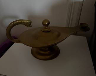 Blue Moon Estate Sale w/ Oscar De La Renta, Decor & Patio Sets