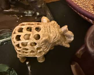 Blue Moon Estate Sale w/ Oscar De La Renta, Decor & Patio Sets