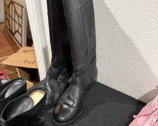 Blue Moon Estate Sale w/ Oscar De La Renta, Decor & Patio Sets