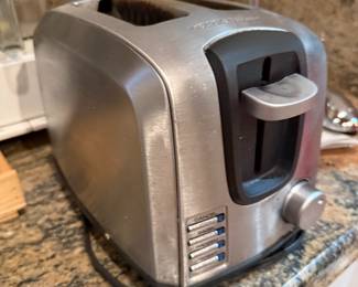 Blue Moon Estate Sale w/ Oscar De La Renta, Decor & Patio Sets