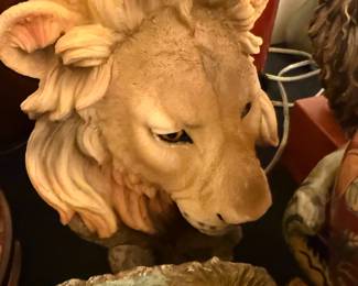 Blue Moon Estate Sale w/ Oscar De La Renta, Decor & Patio Sets