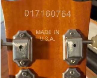 “Chibson” guitar