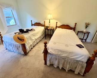 Vintage Twin Beds 