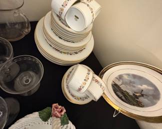 Vintage Richard Ginori Fine China