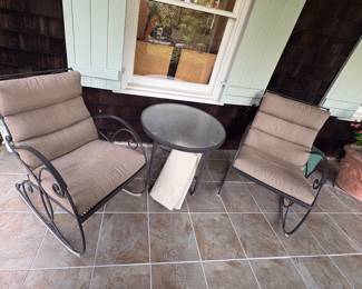 Outdoor Rocking Chairs & Accent Table