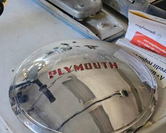 Plymouth hubcap