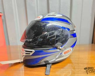 7054  Bell Motorcycle Helmet