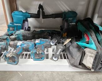 2416  Makita Tools