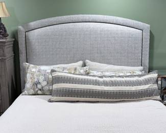 King Size Bed 