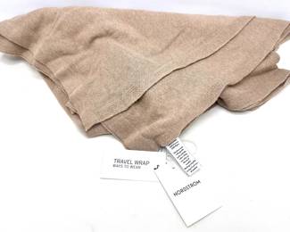 New With Tags Nordstrom Travel Wrap Lot #: 11
