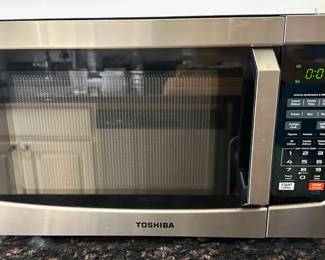 Toshiba Microwave Oven, Appears Barely Used Lot #: 42