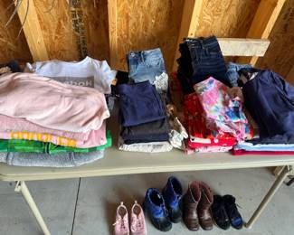 Kids clothes