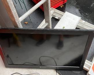 Tv with remote