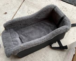 Car pet bed