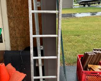Ladder for towels or blankets