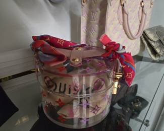 Louis vuitton
