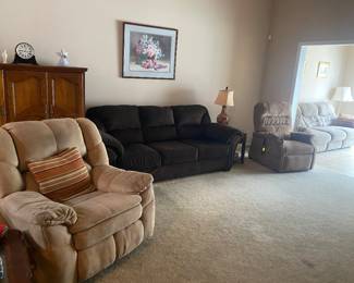Estate sales by Olga in Hamilton NJ