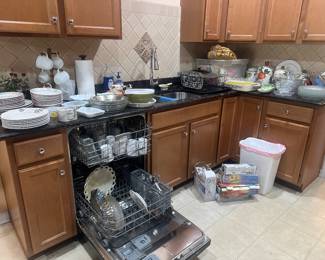 Estate Sales By Olga in Hamilton, NJ