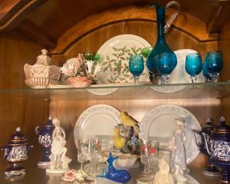 Estate sales by Olga in Hamilton NJ