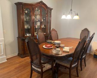 Estate sales by Olga in Hamilton NJ