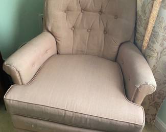 Estate sales by Olga in Hamilton NJ