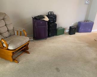 Estate sales by Olga in Hamilton NJ