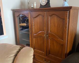 Estate sales by Olga in Hamilton NJ