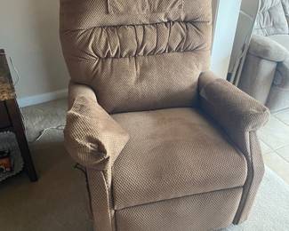 Estate sales by Olga in Hamilton NJ