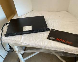 Yamaha SPX 90 Multi effects Processor