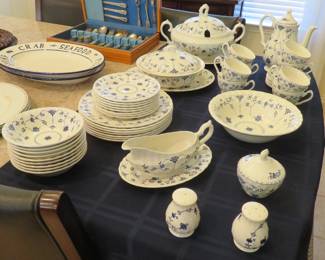 Churchill china Finlandia with Churchill backstamp