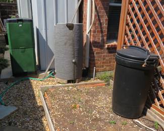 Rain barrel