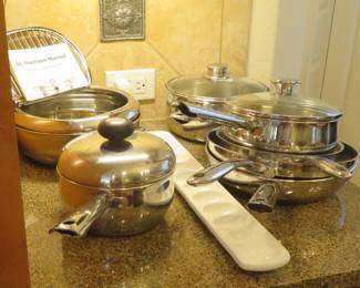 Stainless cookware
