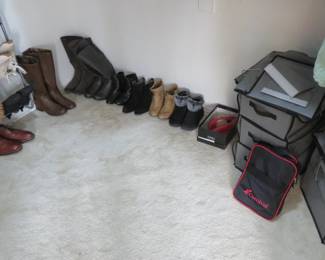 Women's shoes - most are size 6 1/2