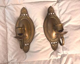 025 pairofornatemetalwallcandlesconces