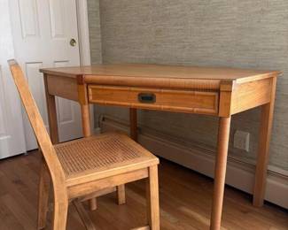 226 dixiewickerwevedeskandchair