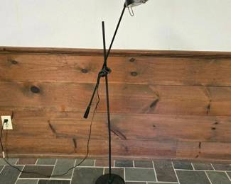 126 blackadjustablefloorlamp